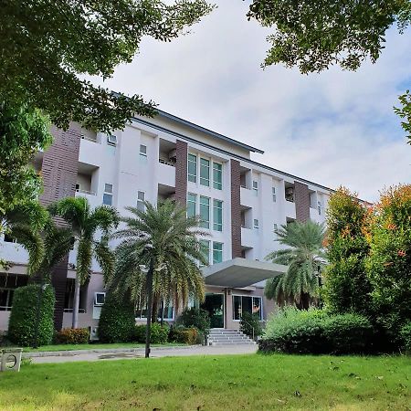 Orchid Surin Apartment Exterior photo